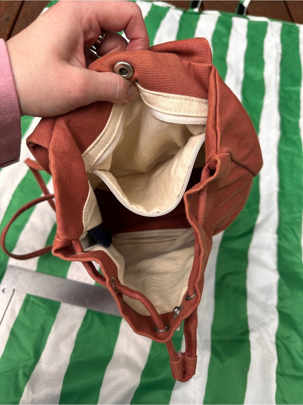 BAGGU mini drawstring canvas backpack - Picture 3 of 3